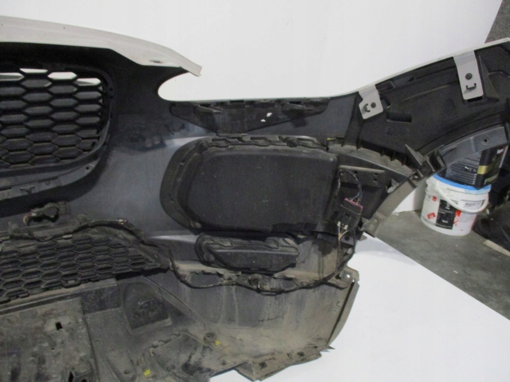 фото №9, Бампер jaguar e pace 4x pdc передній