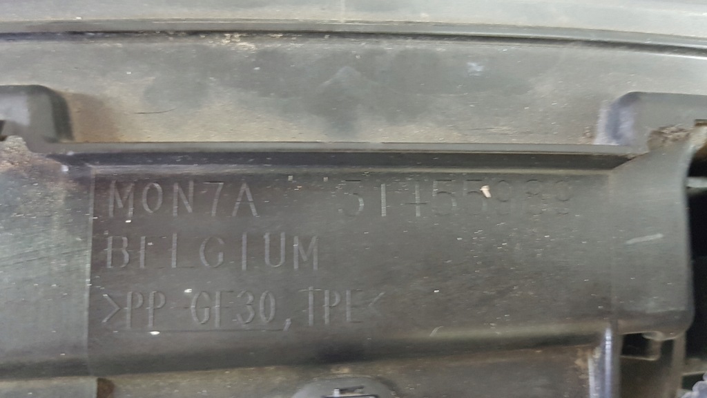 фото №9, Volvo v40 ii жалюзі повітропровід повітря + радар 9885