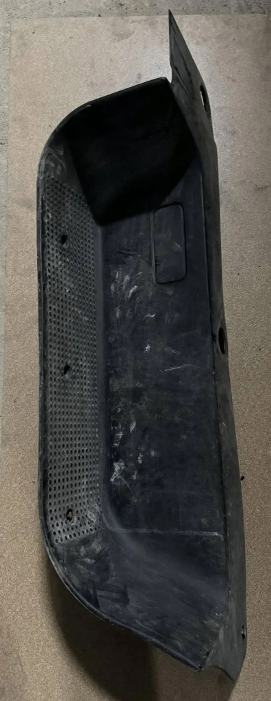 фото №1, Підніжка поріг правий перед renault trafic 8200523989