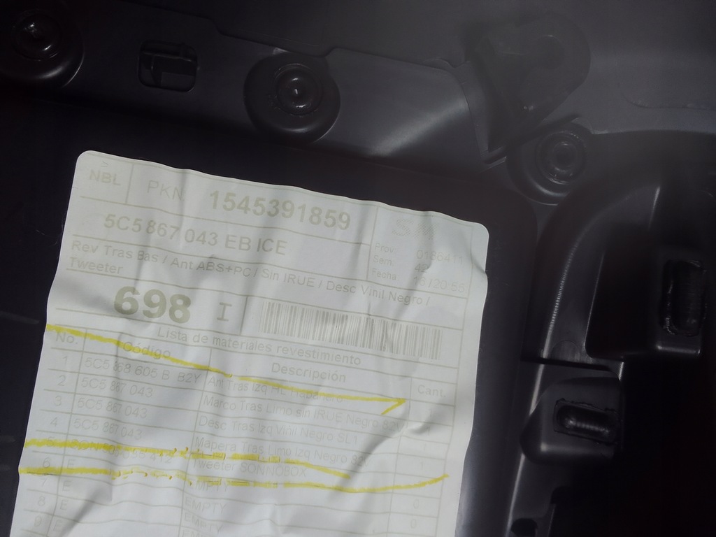 фото №10, Vw new beetle 16 - обшивка обивка левый задняя 5c5867043 usa