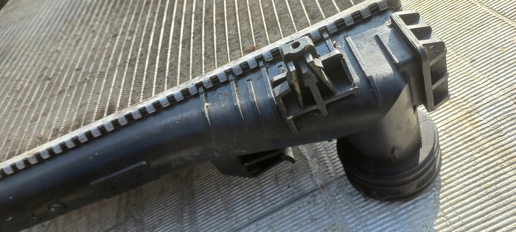 Радіатор води автоматична коробка передач 1,8b c-klasa mercedes w204 Зі Шроту