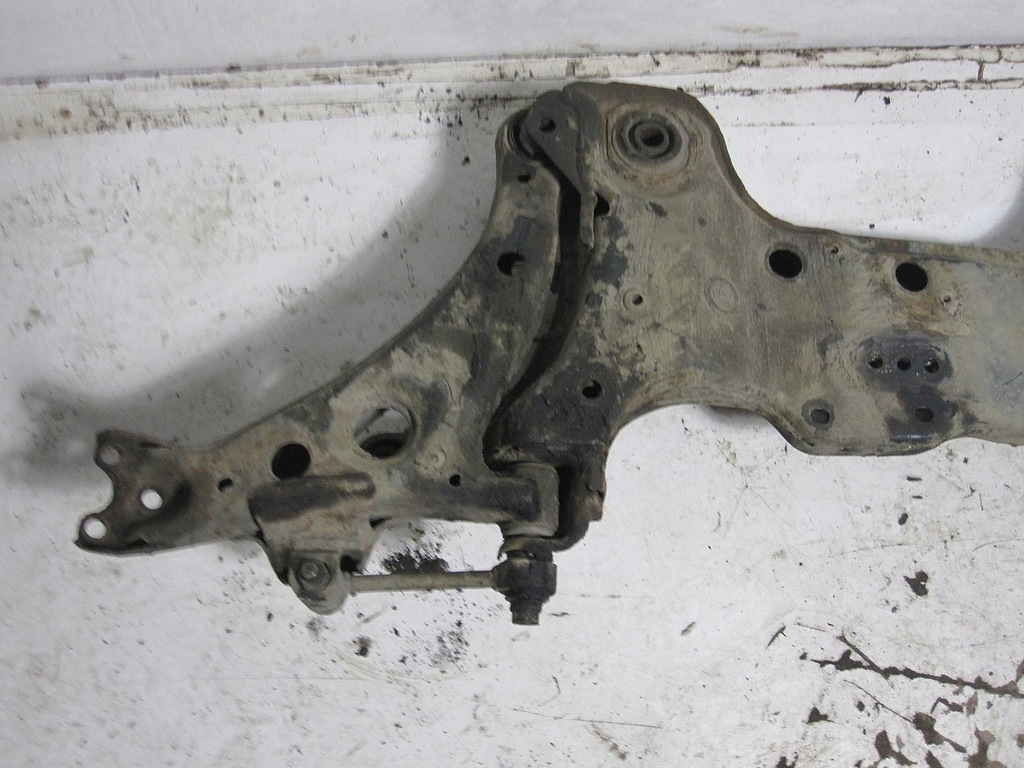 фото №6, Подрамник передняя toyota avensis 2.0d 2001r