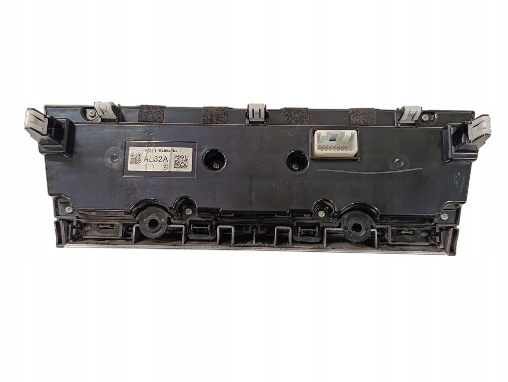 фото №5, Панель кондиционера все subaru outback bs 72311al32a
