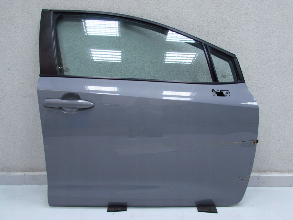 фото №1, Toyota corolla e21 xii двері перед праве підйомник скло передні 19-23