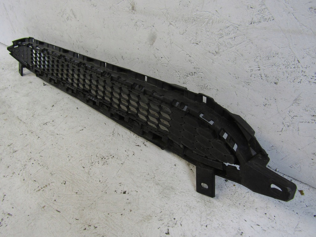 фото №7, Hyundai i30 iii lift решітка середня бампера перед 86561g4500