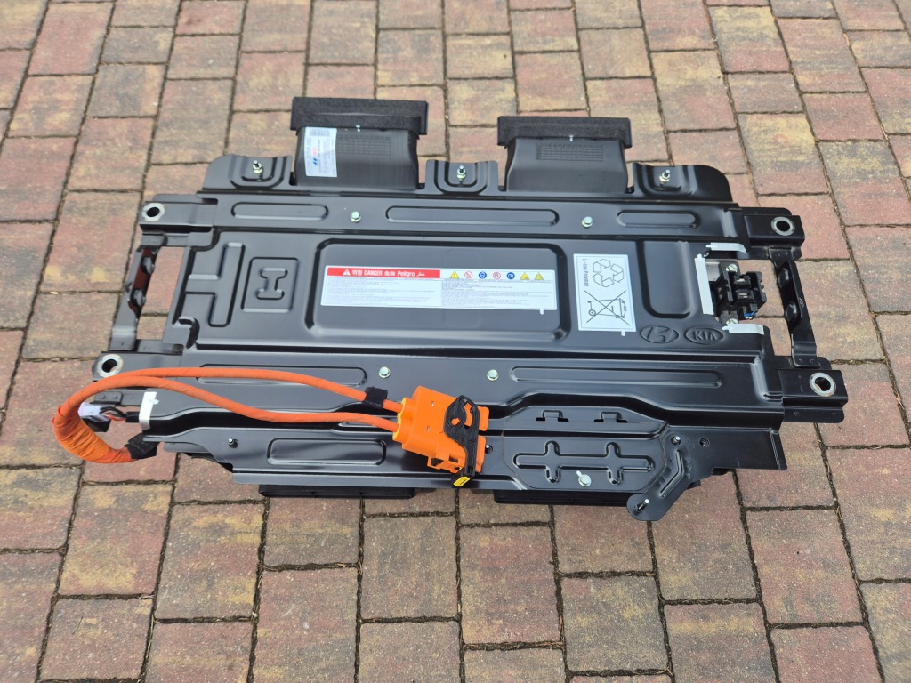 Купить Аккумулятор kia optima iv 2.0 phev 37506-a8810