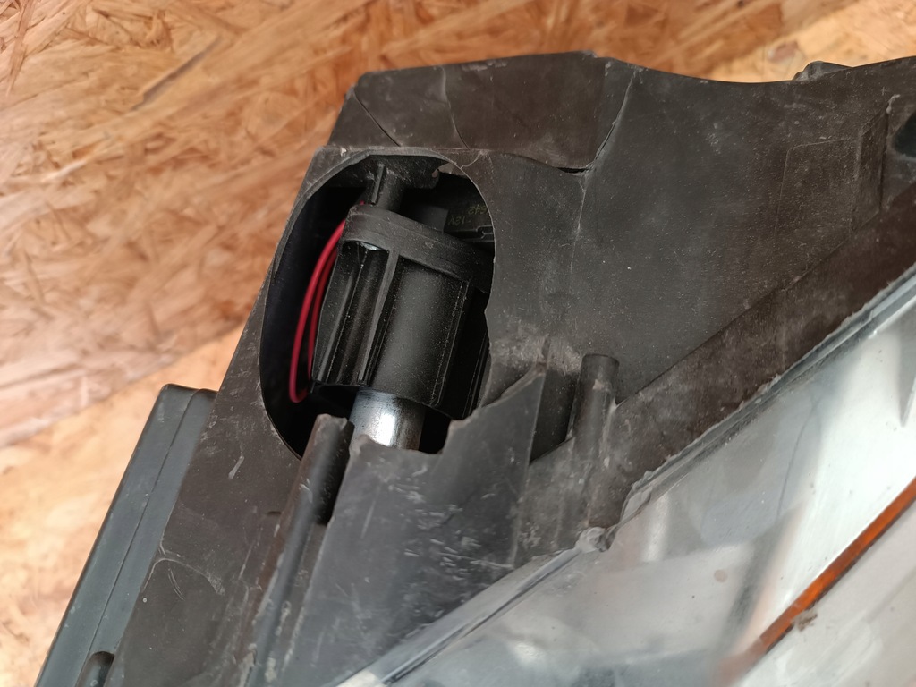 фото №11, Фара лампа правий перед eu 89101887 alfa romeo mito