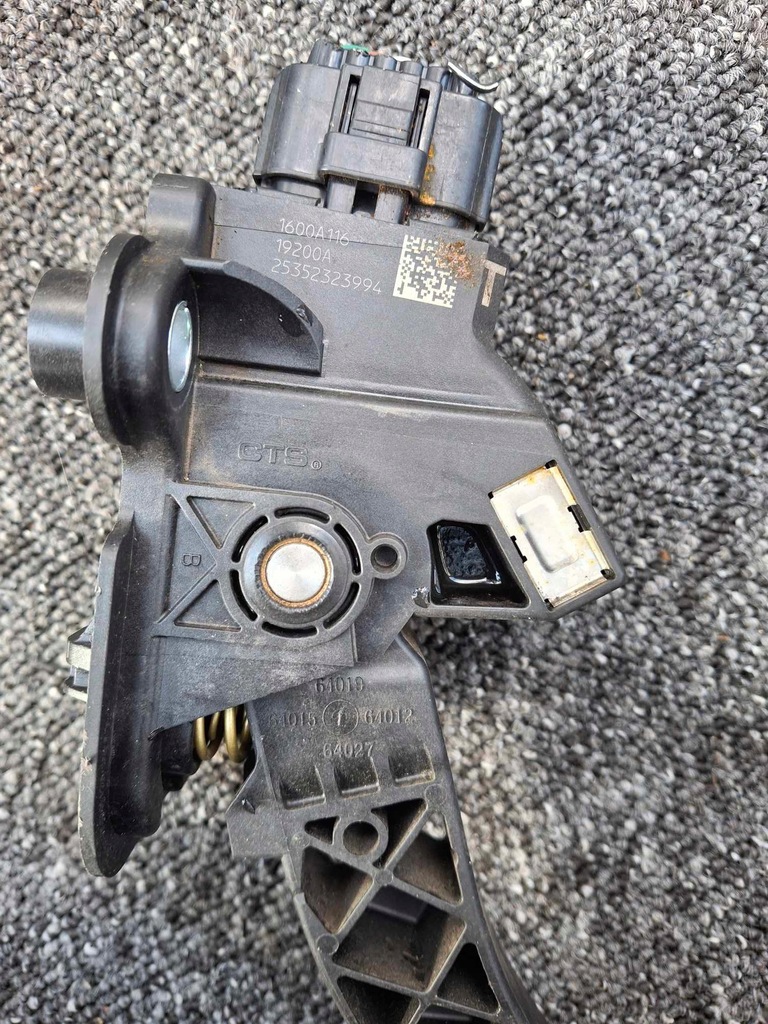 фото №1, Mitshubishi outlander iii педаль газа 1600a116