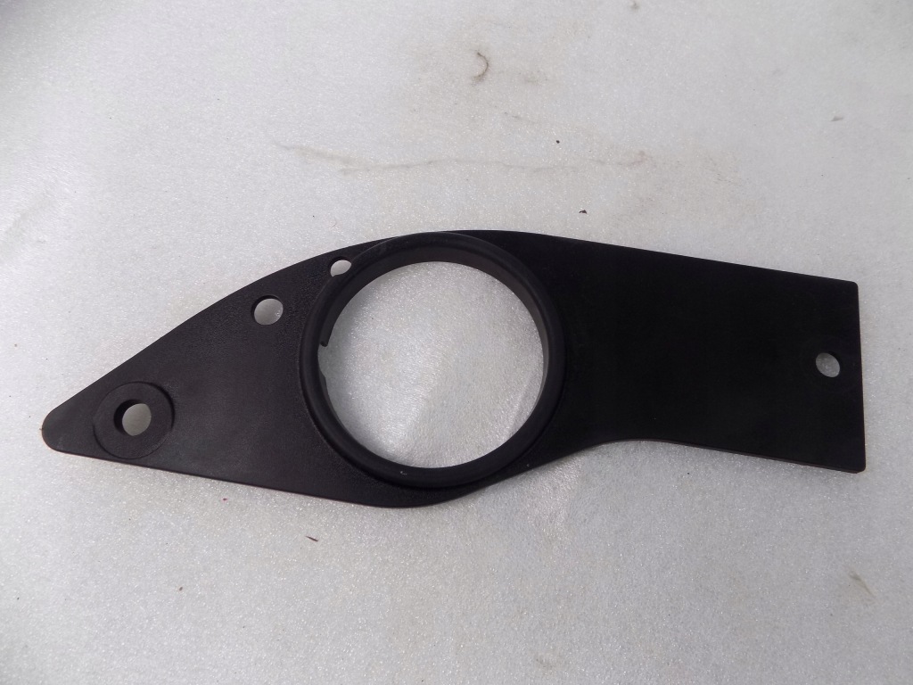 фото №1, Land rover discovery v захист поперечина hy32-6a950