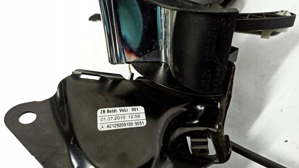 фото №9, Mercedes-benz e w212 2009 задняя сторона левая сиденья, сиденье