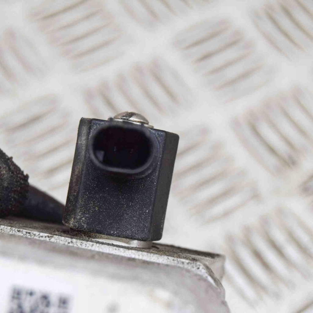 Радиатор аккумулятор peugeot 2008 2 9831600480 21439785 100kw 2021 с Разборки