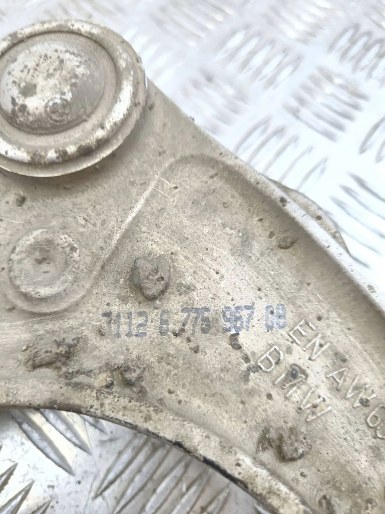 фото №8, Bmw 5 f10 f11 2012 нижній важіль передній