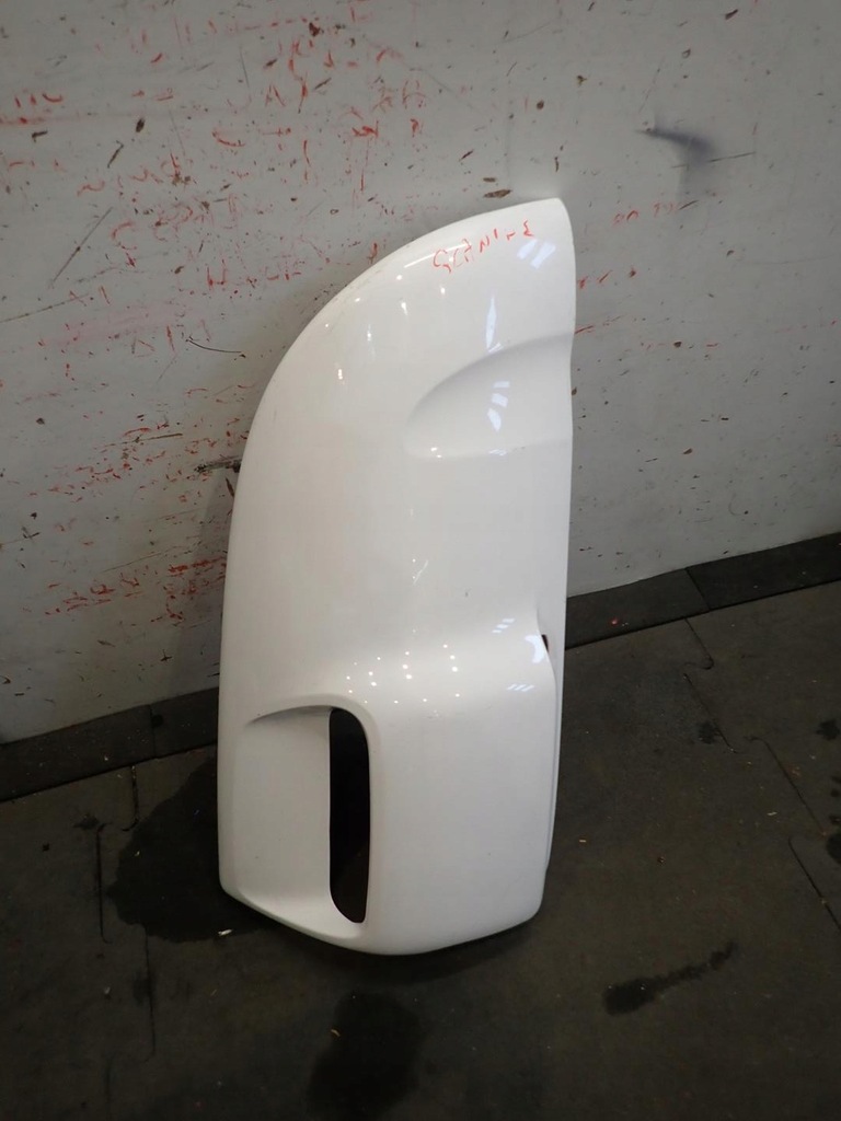 фото №1, Ветровик левая scania r 1769905