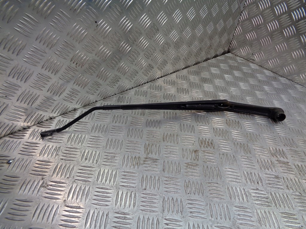 Купити Важіль двірники перед правий chrysler pacifica