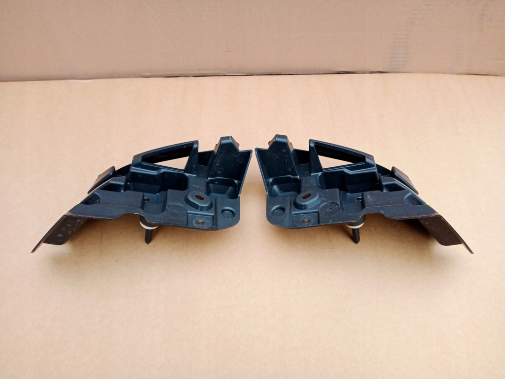 фото №13, Trafic iii vivaro b кронштейн противотуманной фары правое левая перед