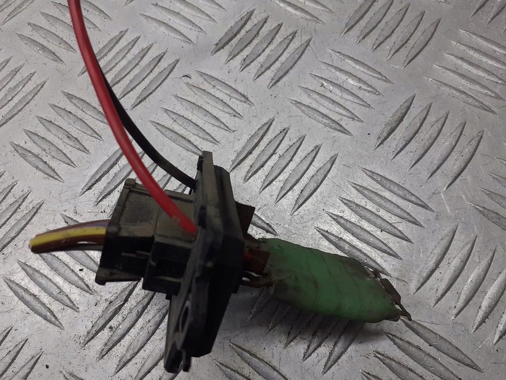 фото №3, Резистор резистор вентилятор renault megane ii 1.5 dci x