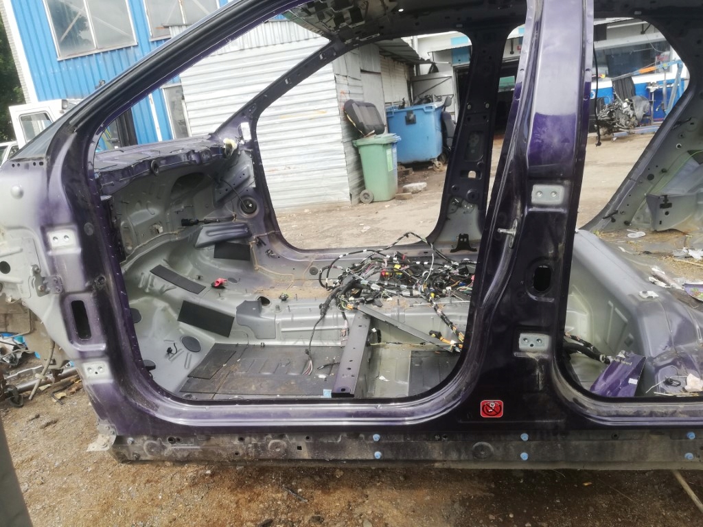 фото №1, Citroen c4 cactus поріг блок двигуна лівий