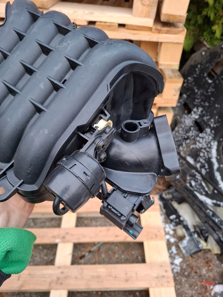 фото №11, Kia stonic колектор всмоктуючий 1.4 mpi mahle g4lc