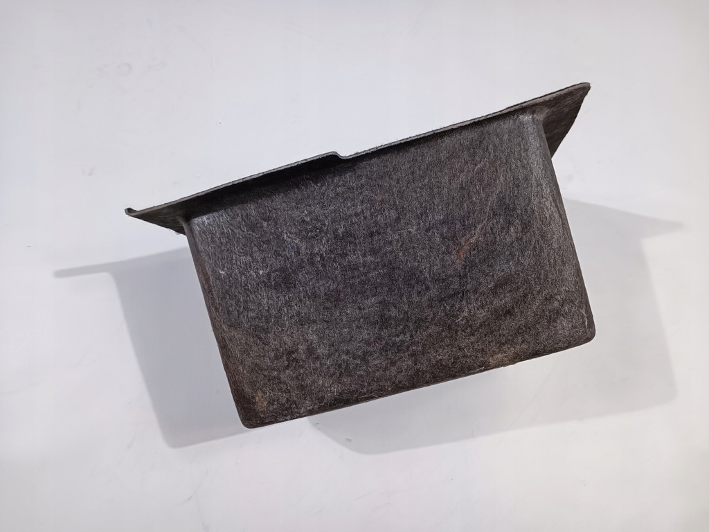 фото №5, Бардачок багажника правый chevrolet corvette c6