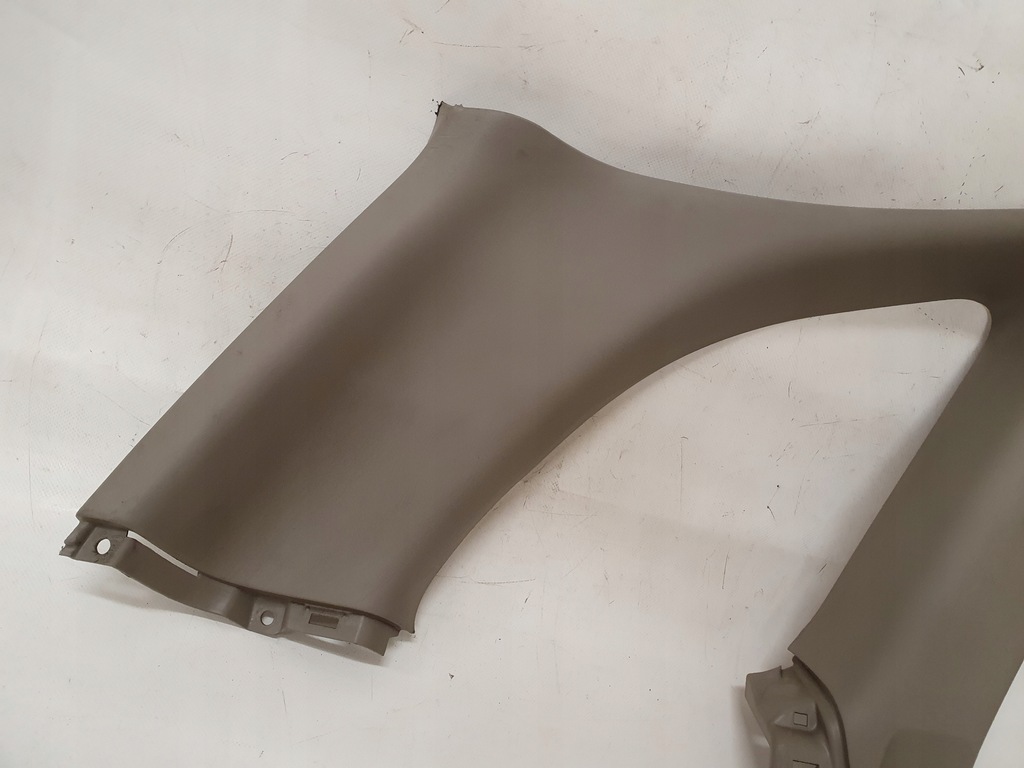 фото №7, Обивка багажника рамка окно светлая rav4 ii