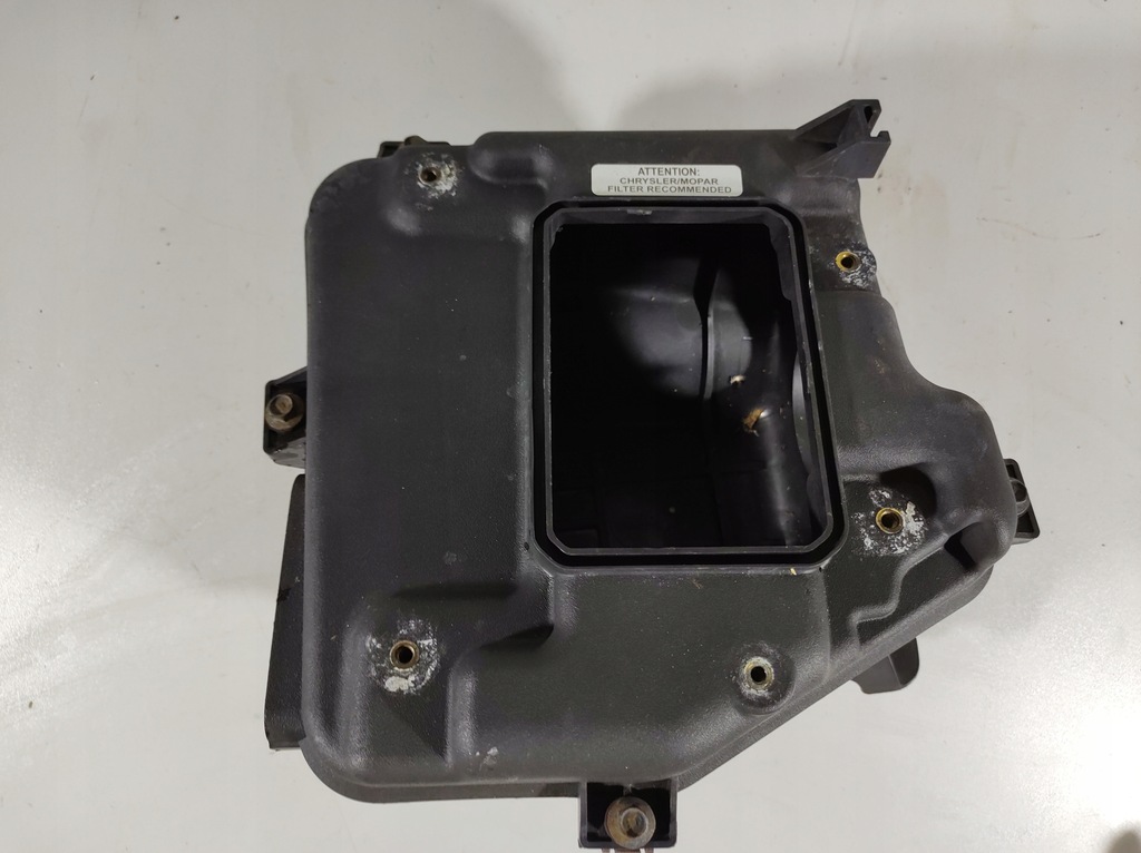 фото №4, Jeep compass 2.2d 13- корпус фильтра воздуха