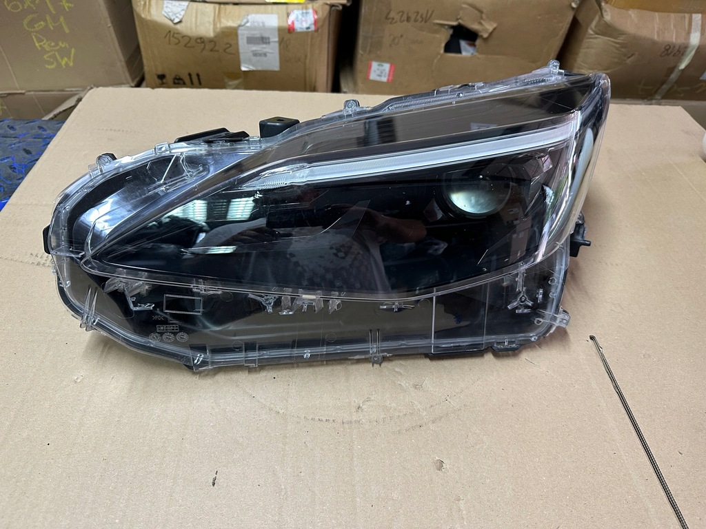 фото №1, Лампа led линза yaris cross 0d-310