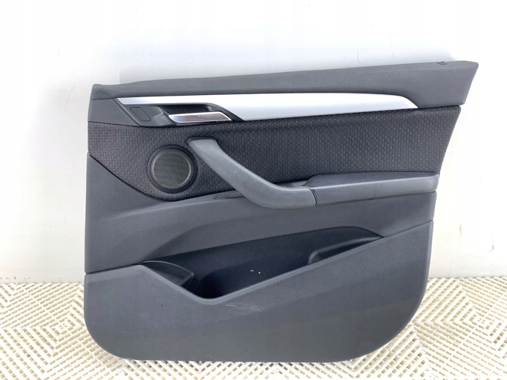 Купити Обшивка двері правий перед bmw f48 crossover оббивка