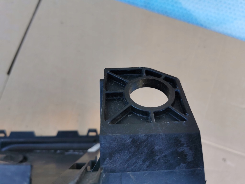 Tesla y 3 рестайлінг  вентилятор радіатор 1493995-00-b Ціна