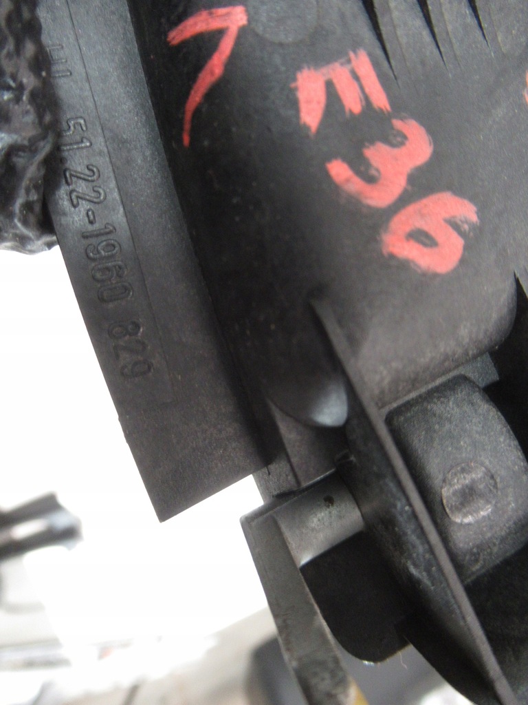 фото №10, Ручка левая перед bmw e36 z3 sedan kombi хром