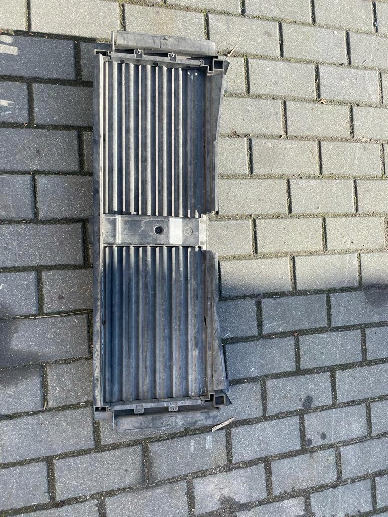 фото №4, Renault traffic iii vivaro жалюзі шторка радіатор