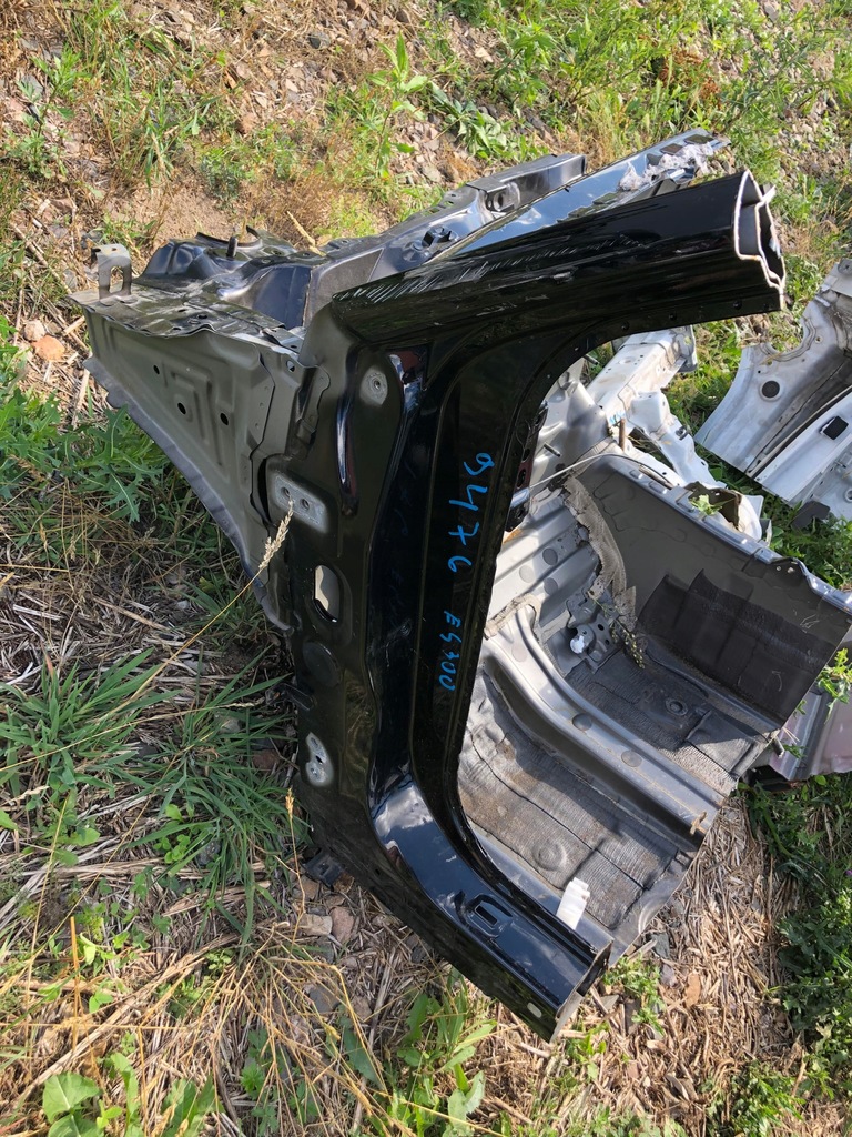 фото №3, Lexus es300 2018- четверть левая перед