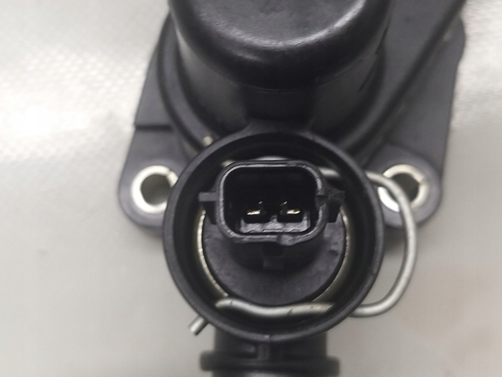 фото №9, Корпус термостата dacia sandero ii clio v 1.0 sce b4de411 110600968r