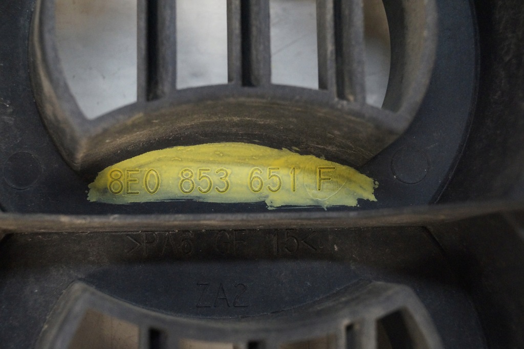 фото №9, Audi a4 b6 решётка радиатора решётка радиатора радиатора 8e0953651f хороший