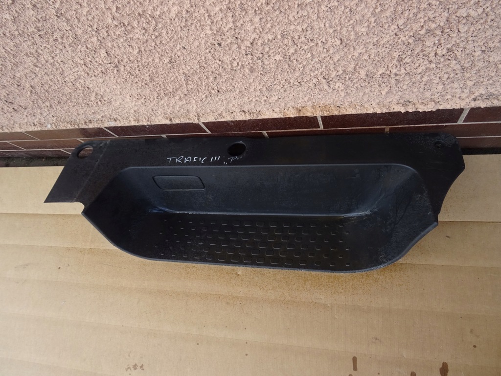 фото №1, Renault trafic iii vivaro b підніжка правий