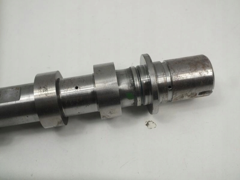 фото №8, Renault clio iv вал распределительного вала