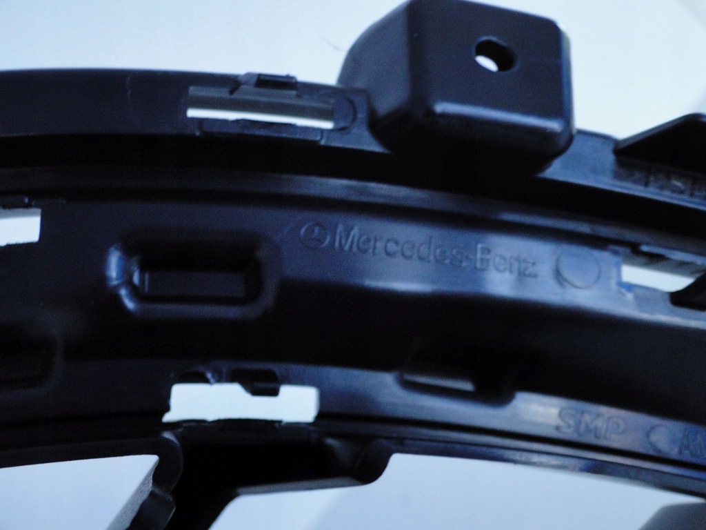 фото №8, Mercedes gls x167 maybach решітка бампера права