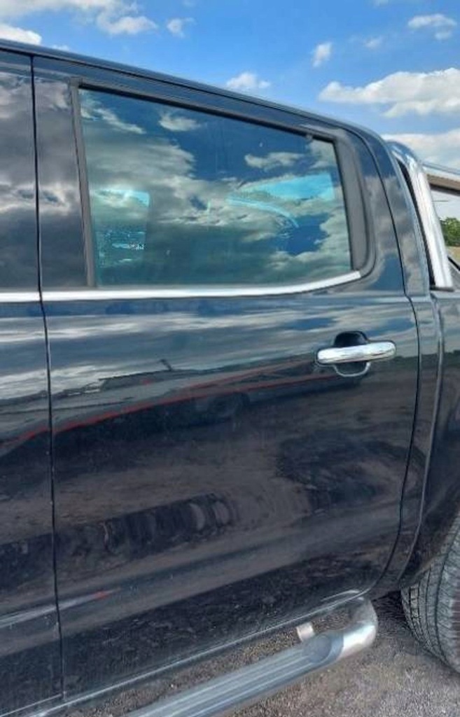 фото №1, Ford ranger 2015 limited дверь левый задняя полный