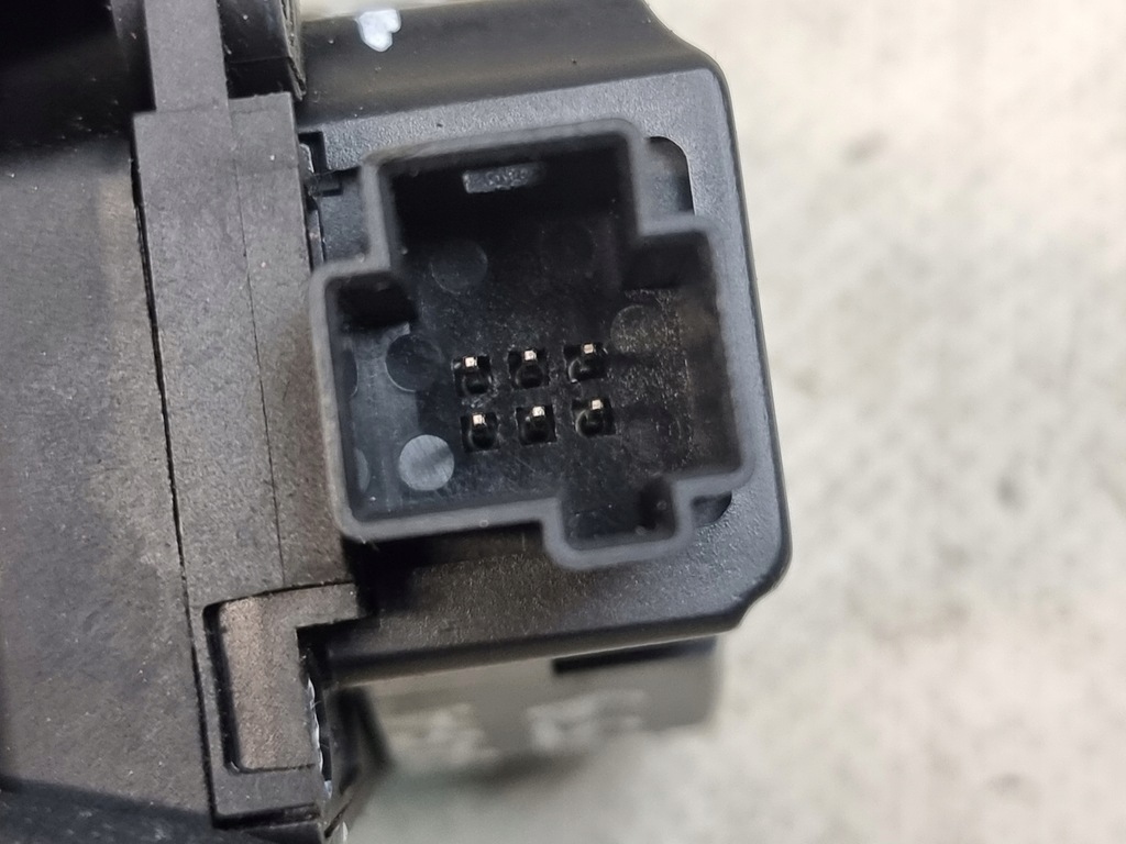 фото №7, Моторчик отопителя оригинальный номер 52408227 alfa romeo 159