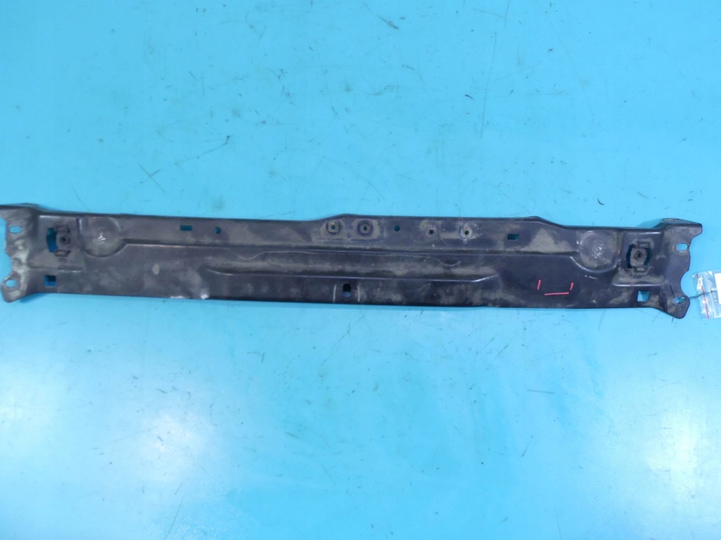 фото №1, Pas передній верхній mercedes w204 a2046200072