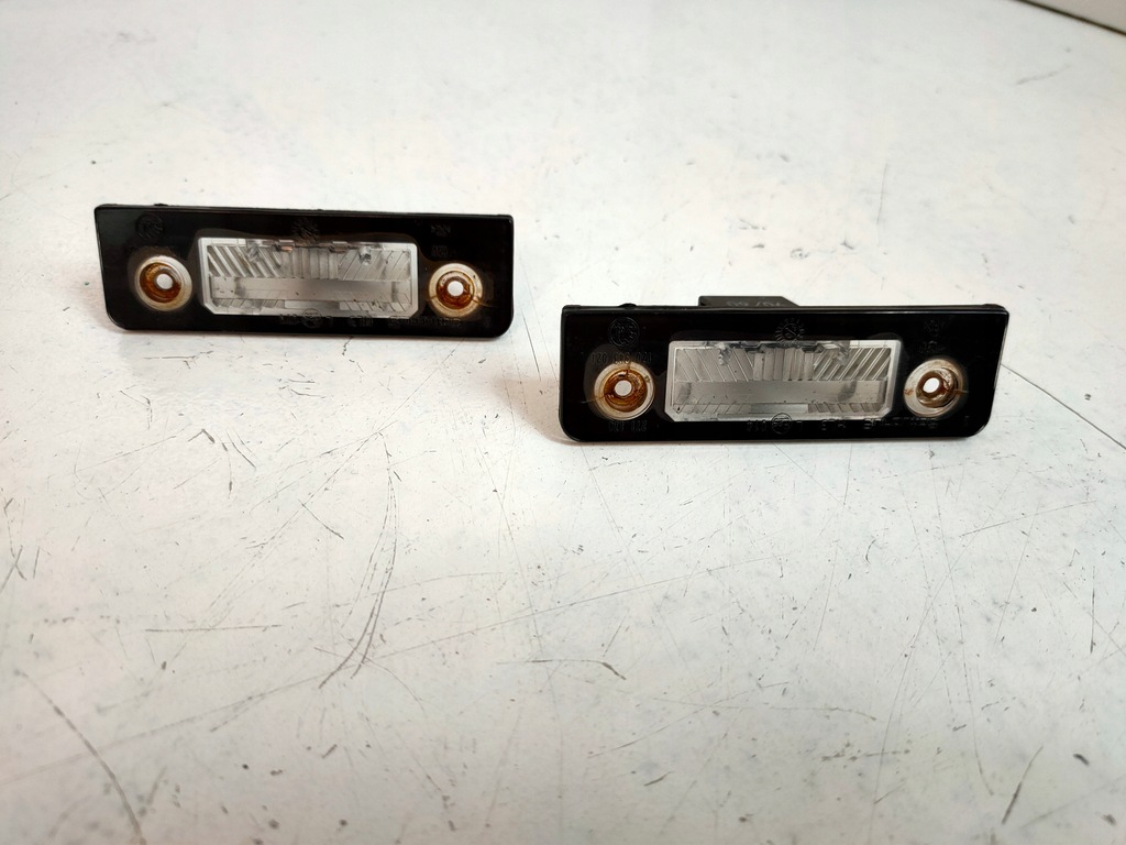 фото №1, Octavia ii лампа номерного знака реєстраційний 1z0943021