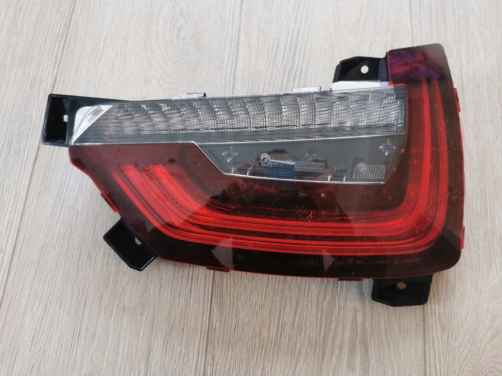 фото №1, 6422 лампа задняя правая bmw i3