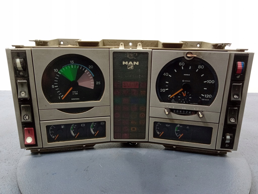 фото №1, Man f2000 fe счетчик приборы tacho 81.27202.6080