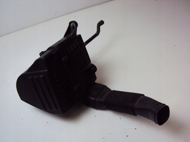 фото №4, Корпус фильтра воздуха vw polo 6r 1.6 tdi 11 r