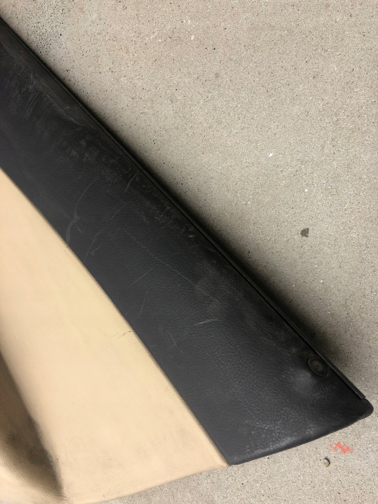 фото №9, Chevrolet corvette c6 05-13 дверь обивка обшивка