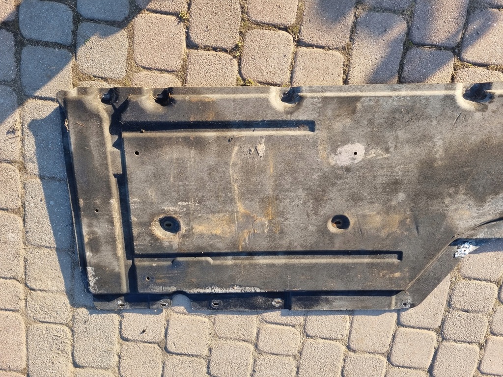 фото №8, Bmw 6 e60 e63 e64 пластик захист підвіска плита права