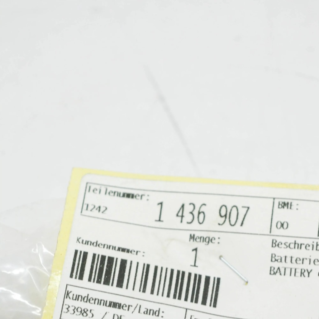 Bmw 7 e38 шланг отрицательный аккумулятор 12421436907 1436907 оригинальный с Разборки