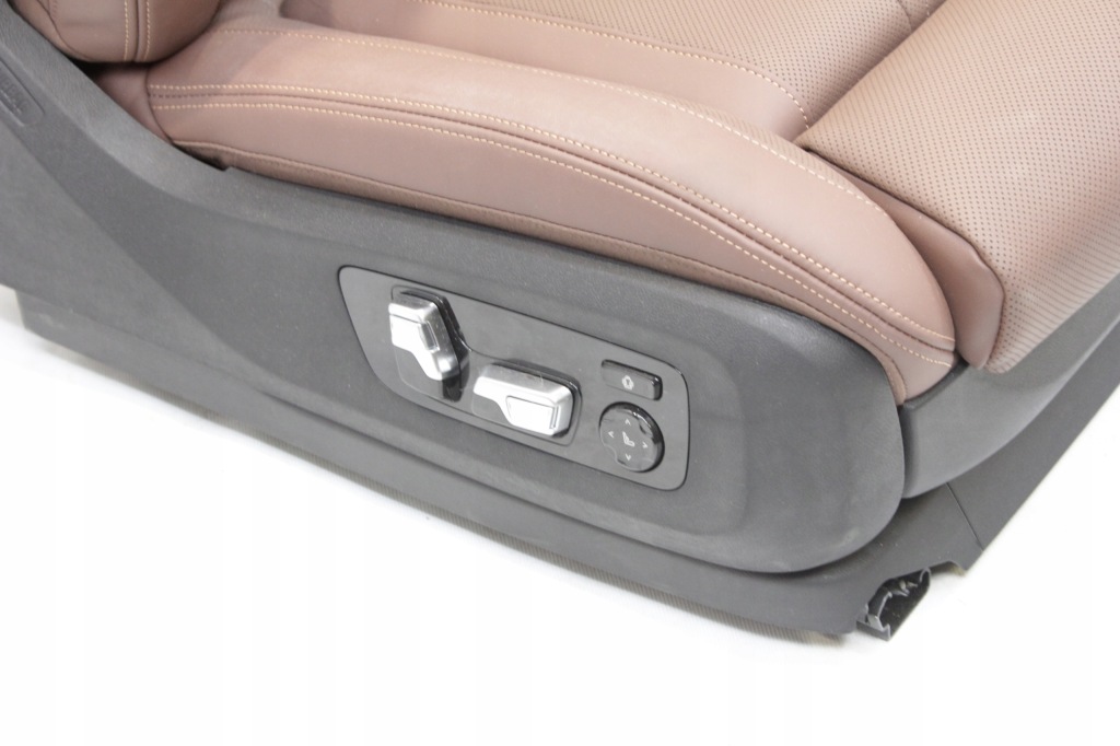 фото №11, Сиденья комфорт заднее сиденье обшивки full 7os 3rzędy bmw g07 x7 merino coffee массаж