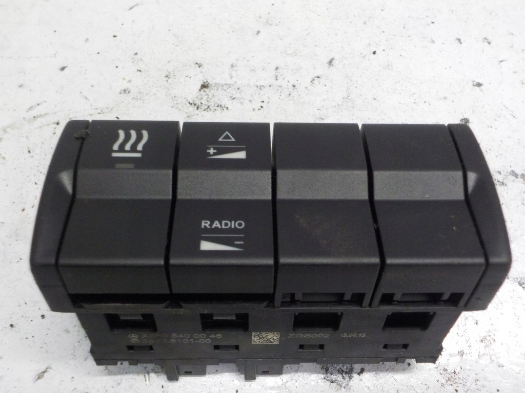 фото №1, Actros mp4 панель перемикачів