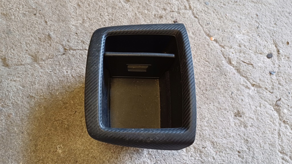 фото №1, Mazda 2 dj 15- защита бардачок da6c-64471