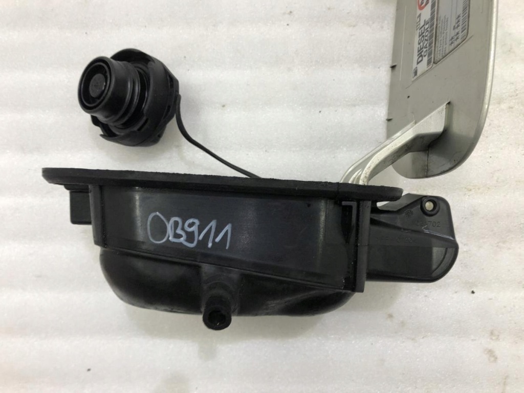 фото №7, Крышка заливной топлива 1k0809857 vw golf vi